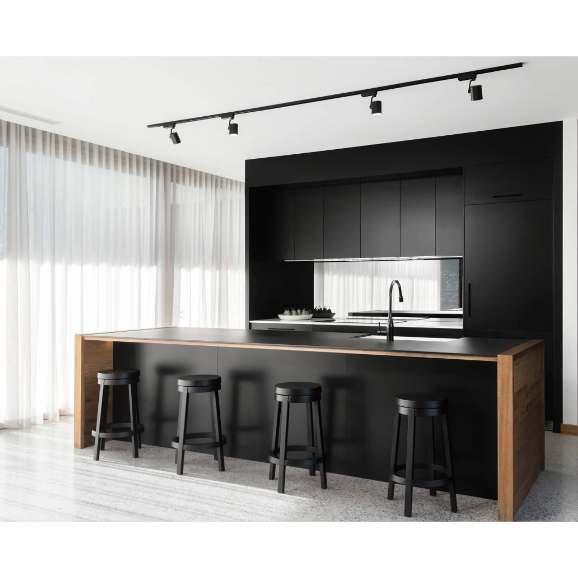 China factory price free CAD design  popular black matte modern Kitchen furniture cupboards  cabinet