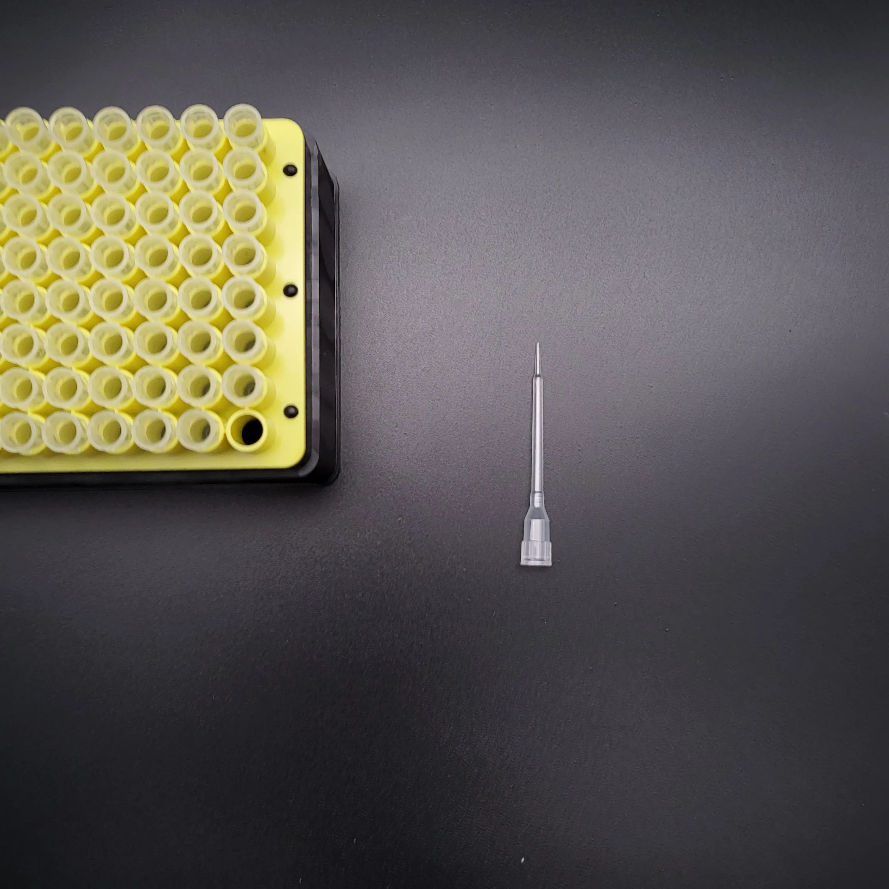 25ul Barrier Tips Sterilized Filter Conductive Automatic Pipette Tips Racked Lab Supplies