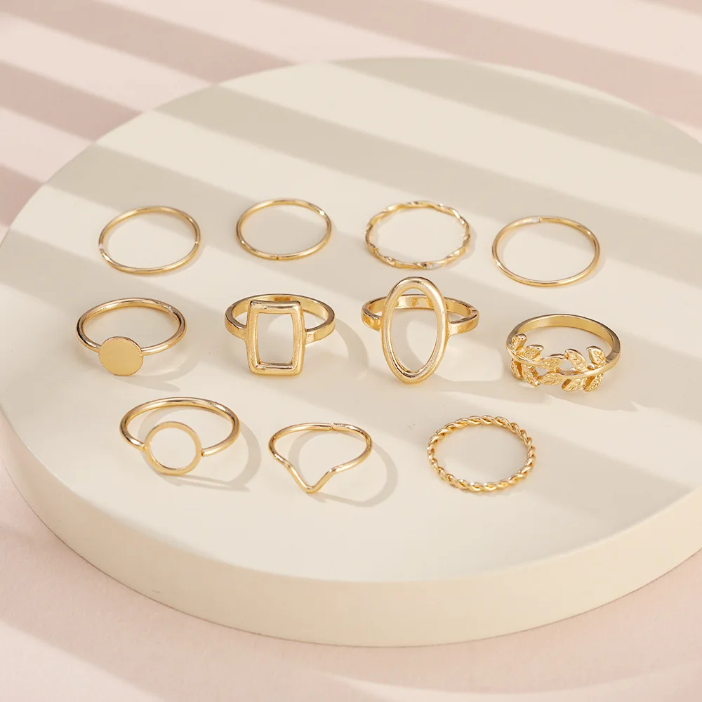 Bohemian Minimalist Metal Finger Ring Vintage Gold Geometric Hollow Metal Knuckle Ring Set for Women/