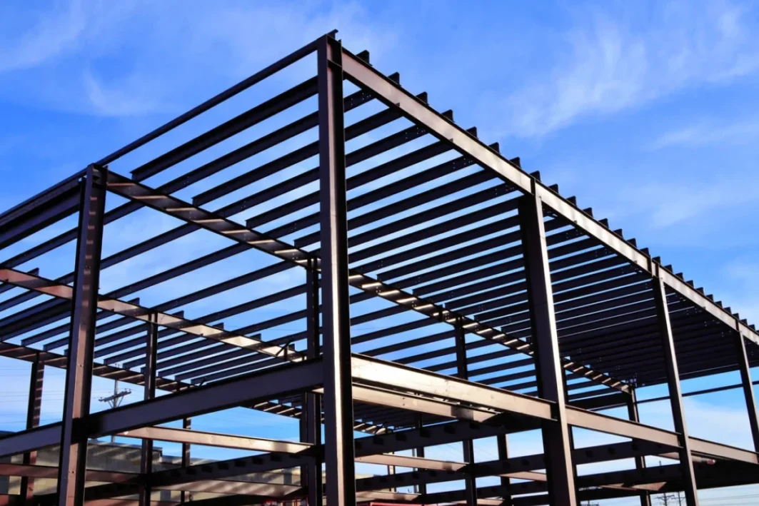 Lightweight prefabricated steel structure building for office or hotel use