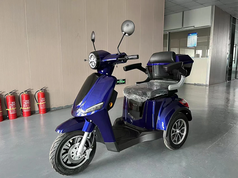 Model XWS-3 CE 500w 1000w CE EEC certificate Electric Mobility Scooter 48V 20AH Lead Acid Battery for old or disabled people