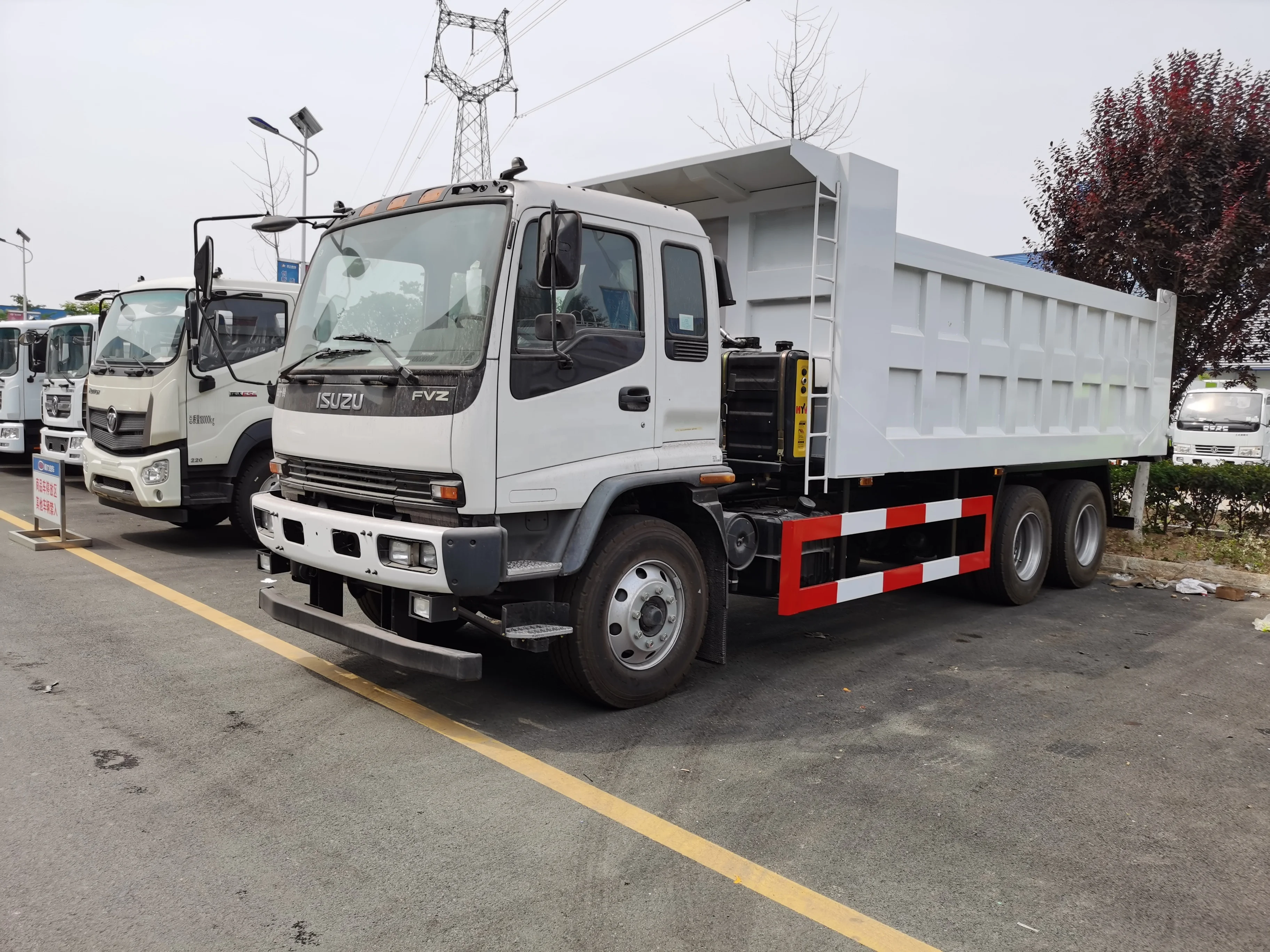 Factory  Direct Sale  ISUZU  FVR  10 Wheel  Heavy Duty Dump Dumper Truck 6x4 30 Tons  Tipper  Vehicle Good Price