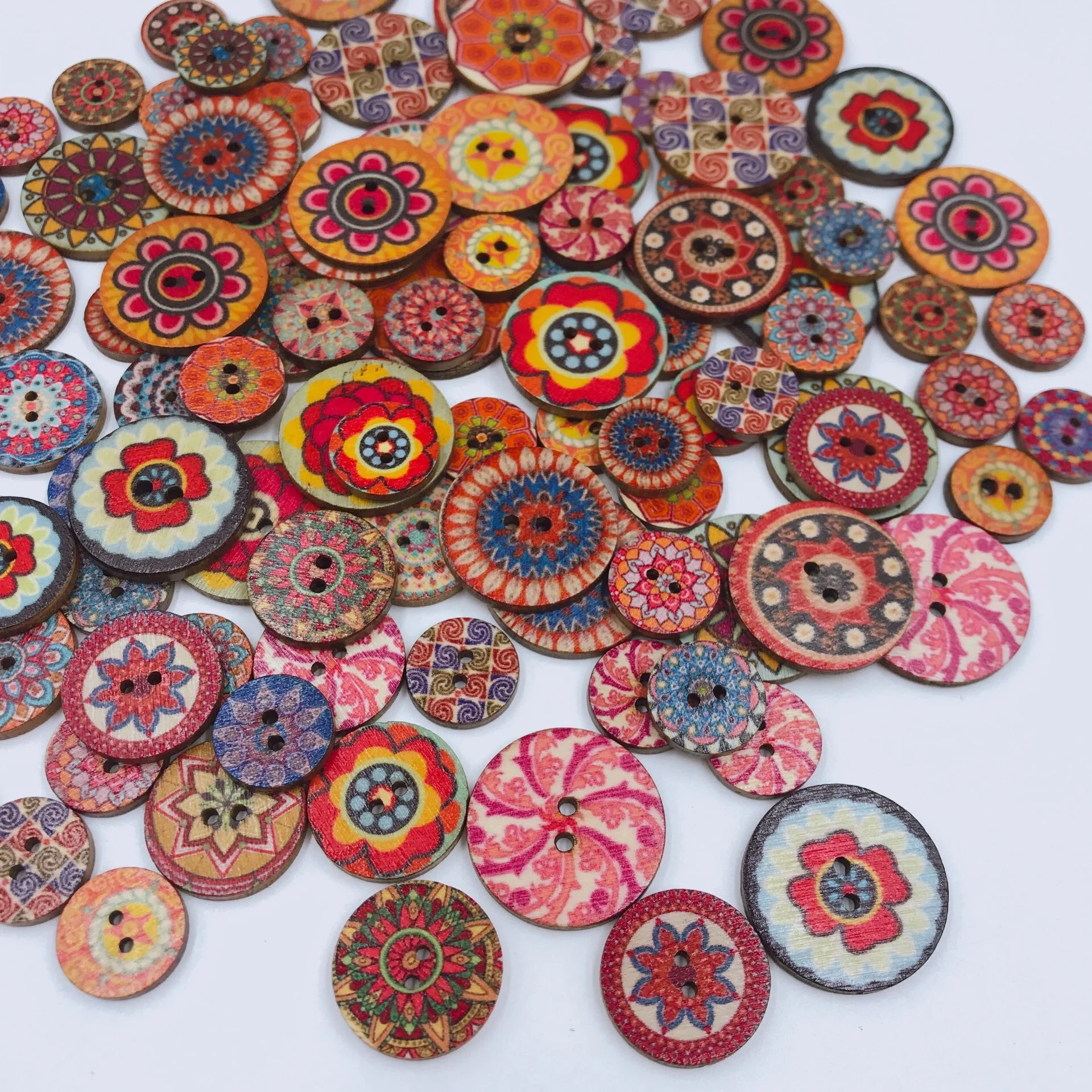 15/20/25mm round wooden buttons painted printing DIY handicraft accessories 100 Mixed Vintage Wood Buttons
