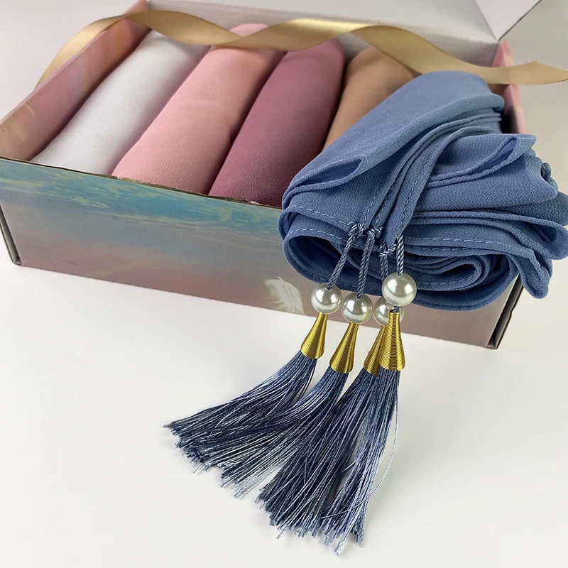 5pcs/Box Chiffon Hijab Beaded Pearls Scarf With Tassel Solid Color Muslim Shawls Headband Islamic Headscarf Box Foulard
