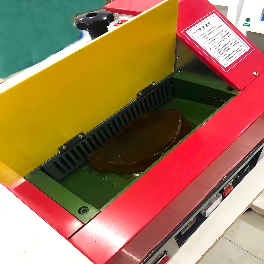 Desktop 300mm  EVA Foam Leather Paper Hot Melt Glue Machine For Edge Gluing