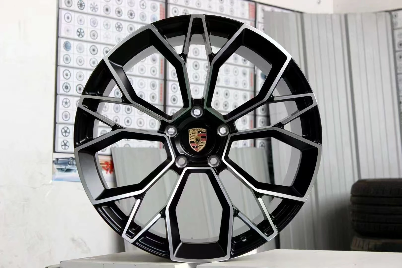 15 inch black and red alloy wheels 4x100 4x114.3 5x100 5x114.3 alloy wheels for passenger car