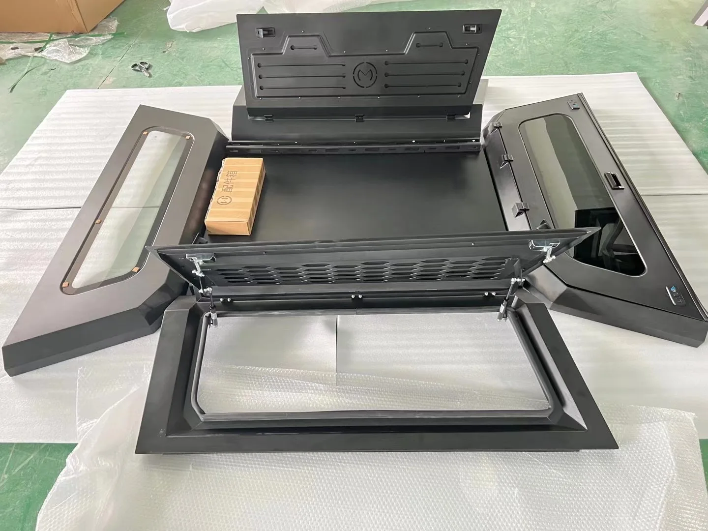 Pickup 4x4 Truck Canopy For Ford Ranger Toyota Hilux Np300 Dmax Tirton