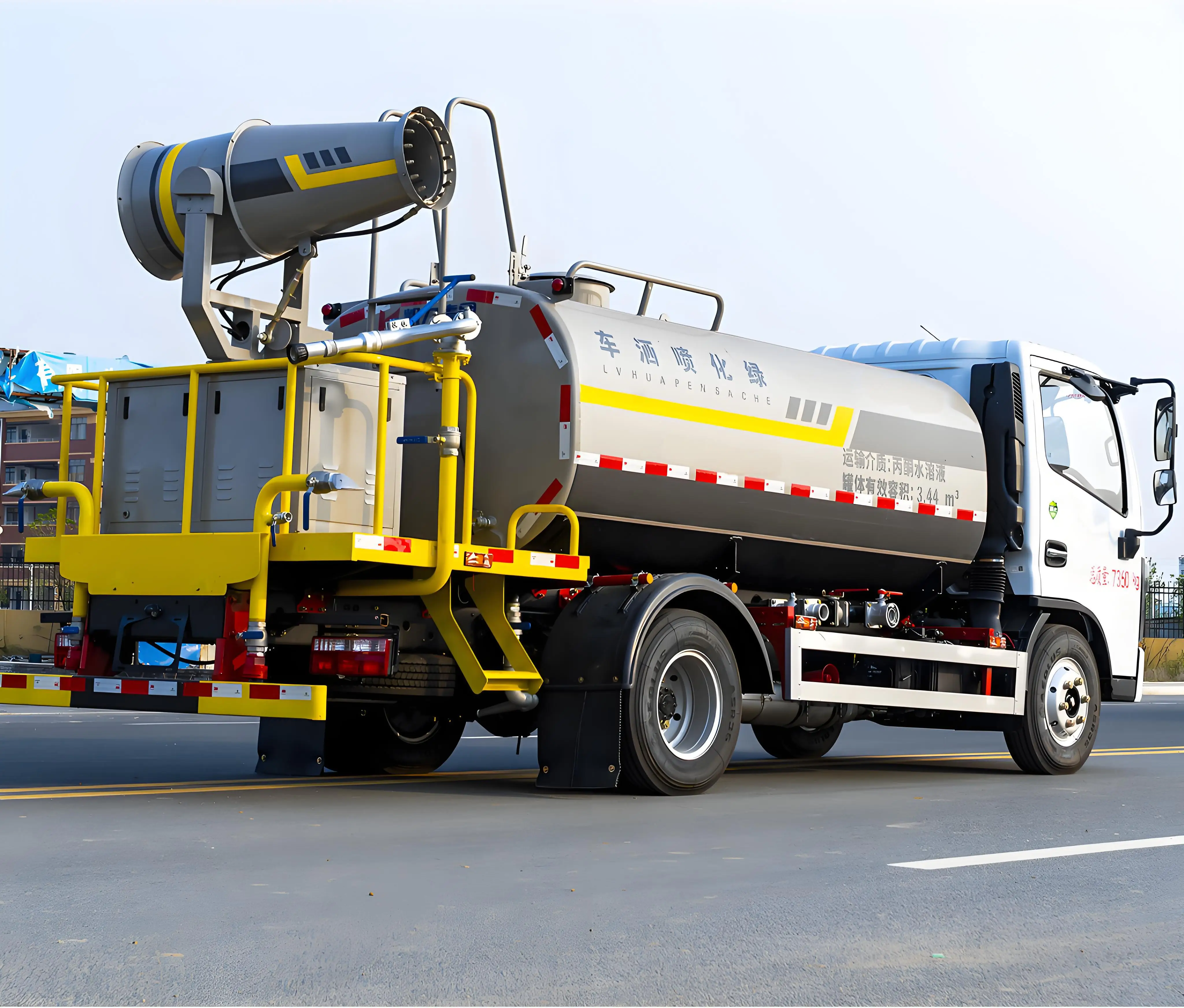 Dongfeng Dolica 4m³ diesel spray car dust suppression car manufacturers direct sales