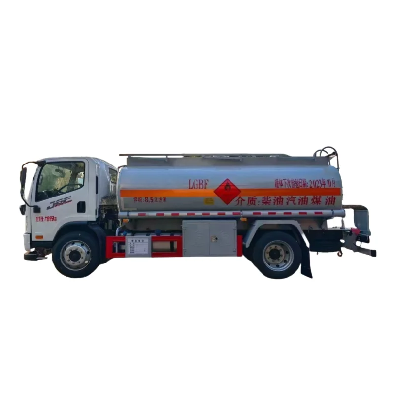 9-cube Liberation J6F fuel truck, small oil diesel gasoline transport vehicle