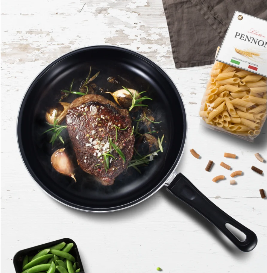 Carbon Steel Black Nonstick Fry Pan kitchen Cookingware Set Fry Pan With Long Handle Three sizes carbon Steel Cookware Fry Pan