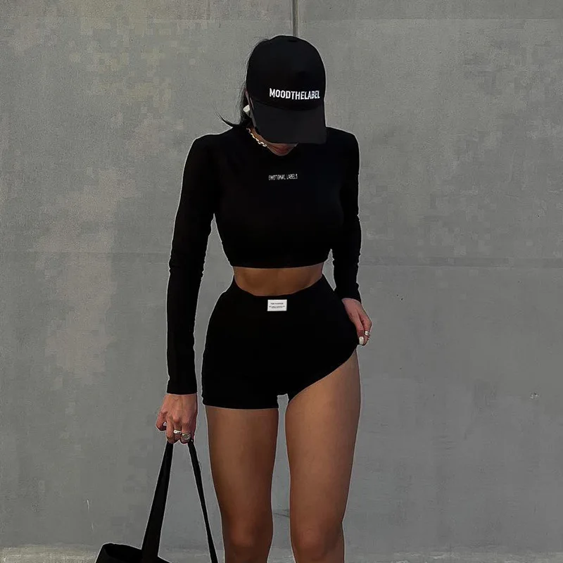 2024 Knitted Round Neck Long Sleeve Shorts Spring Fashion Track Suits Woman Sports Set For Women