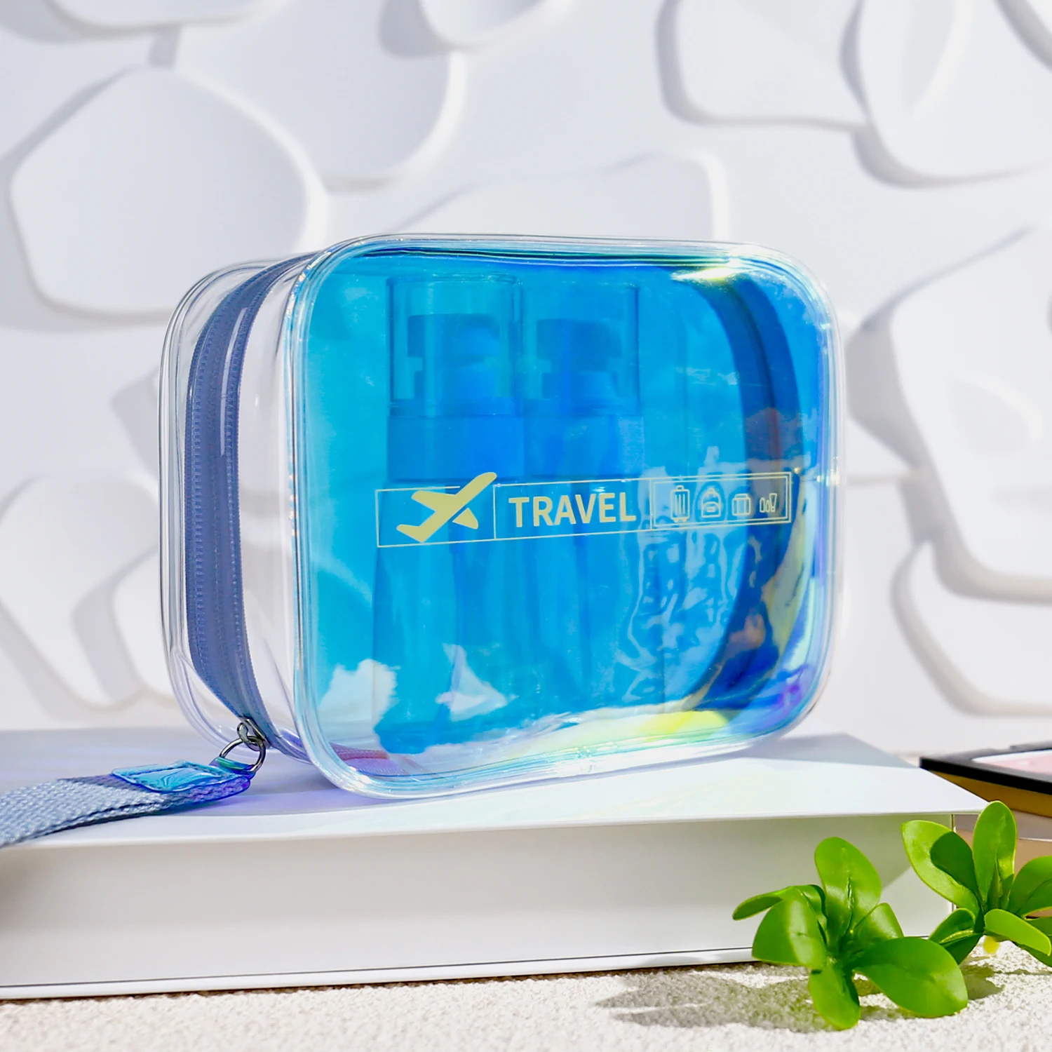 Holographic Makeup Bag Clear PVC Iridescent Cosmetic Pouch Portable Travel Cosmetic Pouch Waterproof Cosmetic Bags for Women