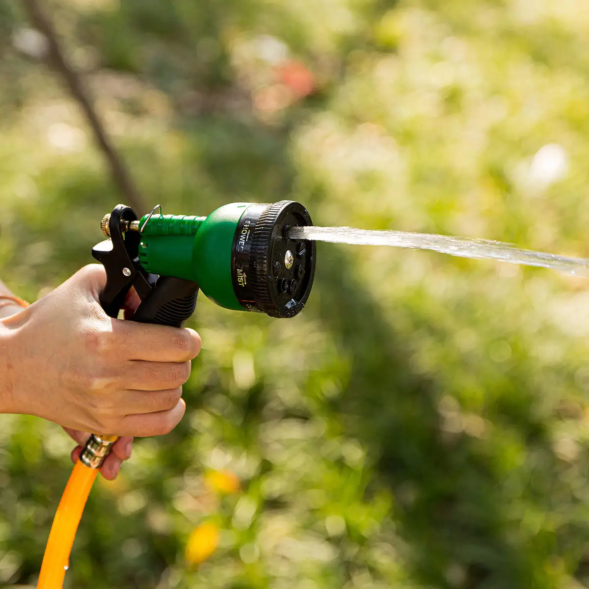 High-Pressure Portable Power Pump Sprayer Electric Water Garden Car Wash Battery-Operated Made of Durable PP Plastic