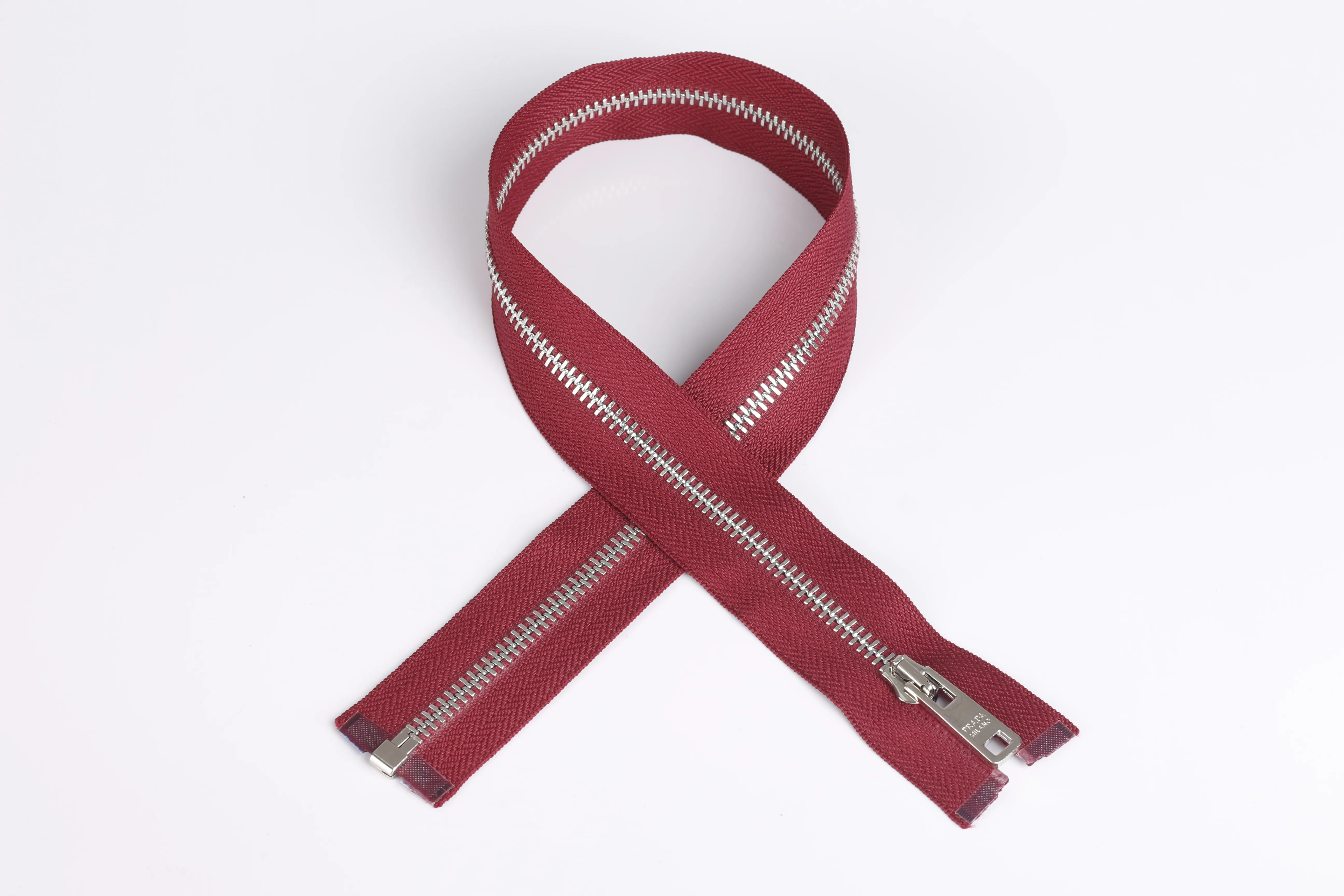 Hot sale high quality custom 3#5#7# open end  metal zipper smooth teeth  for Bags and Jacket