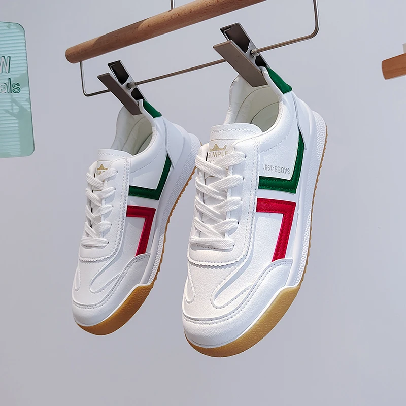 2021 Всесезонные туфли из микрофибры для доски белого цвета Размеры 35-40 модная повседневная женская обувь