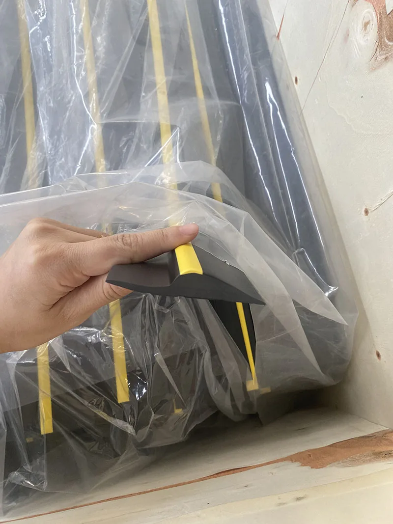 Weather Defender 3.8m Garage Door Floor Seal Strip Draught Excluder