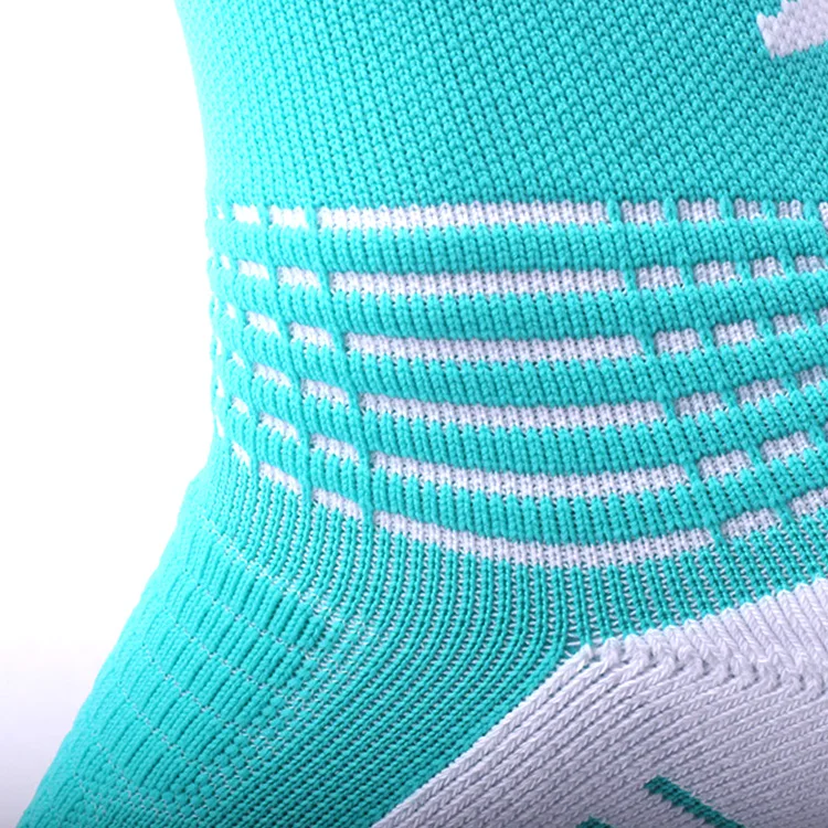 OEM cotton mens sport socks stockings high quality wholesale China factory can custom socks logo crew jacquard socks