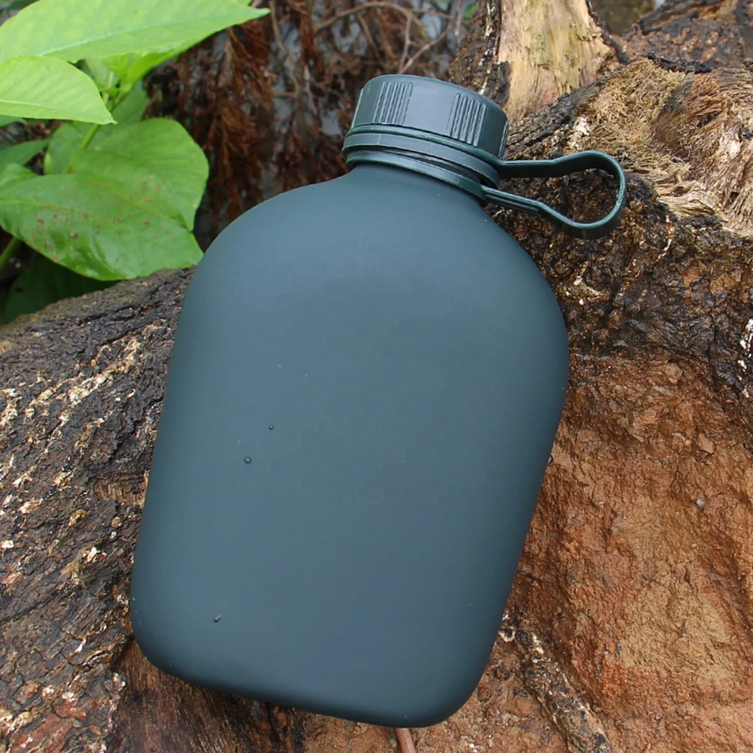 Custom logo reusable outdoor aluminum water bottle for rock climbing and traveling