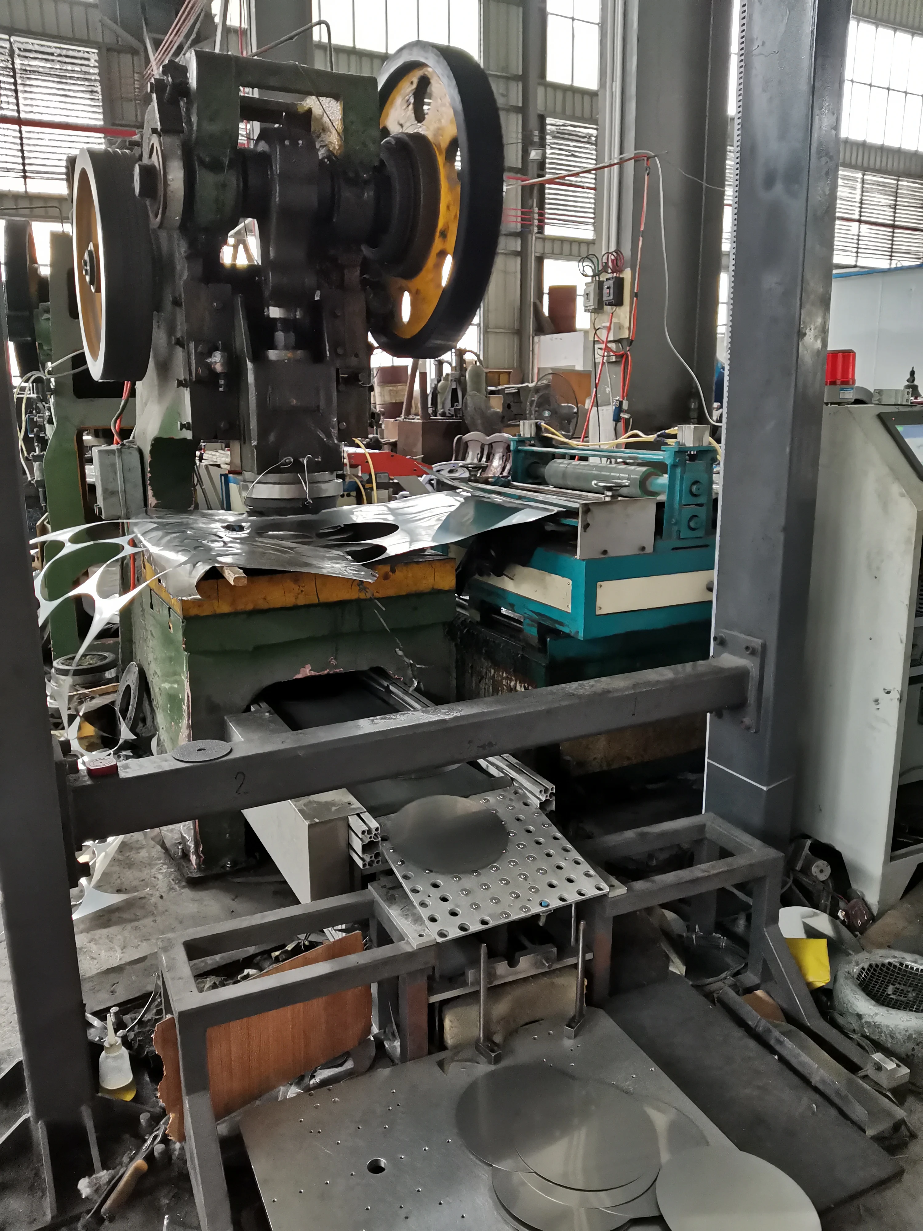 JieYang 410 Ss круглая холоднокатаная нержавеющая сталь, резка AISI, изгиб 400 серии ASTM ISO 1% GB