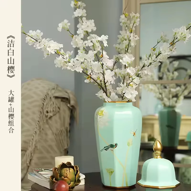 Quality Cheap Price Chinese modern ceramic vase porcelain white vase for flowers home decor