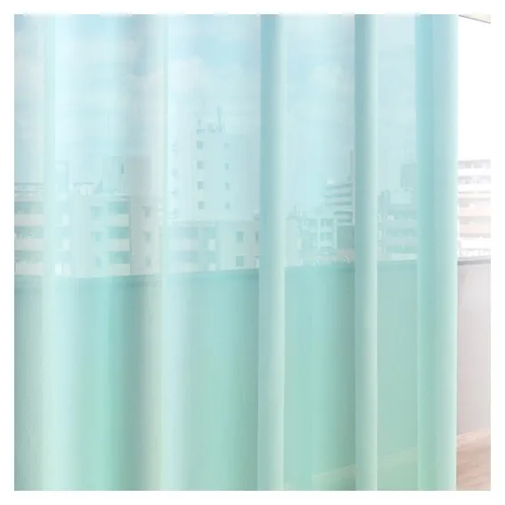 A popular curtain fabric made in Japan that enriches the space with its sheer gradation.