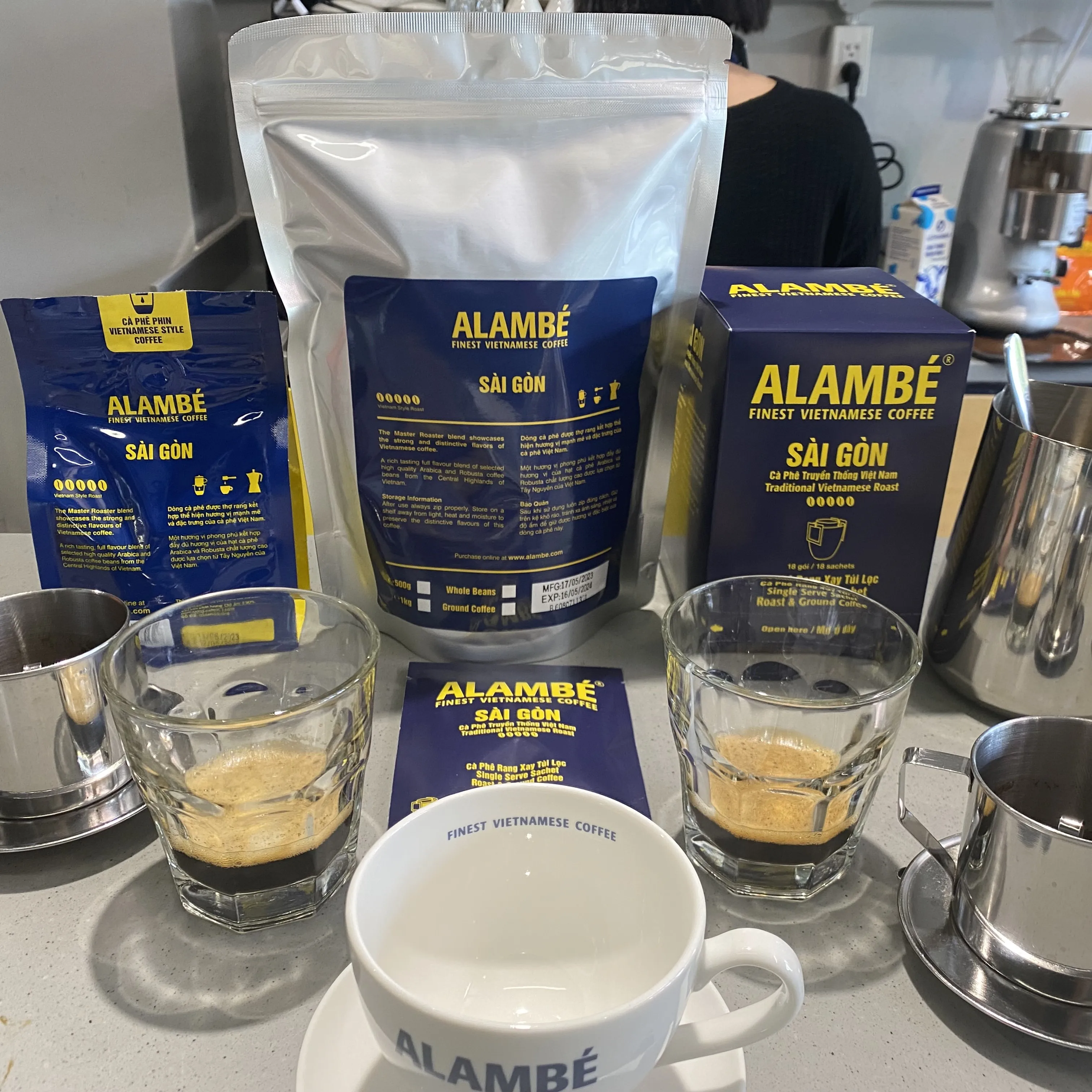 Cheap Price Alambe Sai Gon Whole Bean Coffee Morning Drink French Roasted Pure Arabica & Robusta For Vietnamese Coffee Phin
