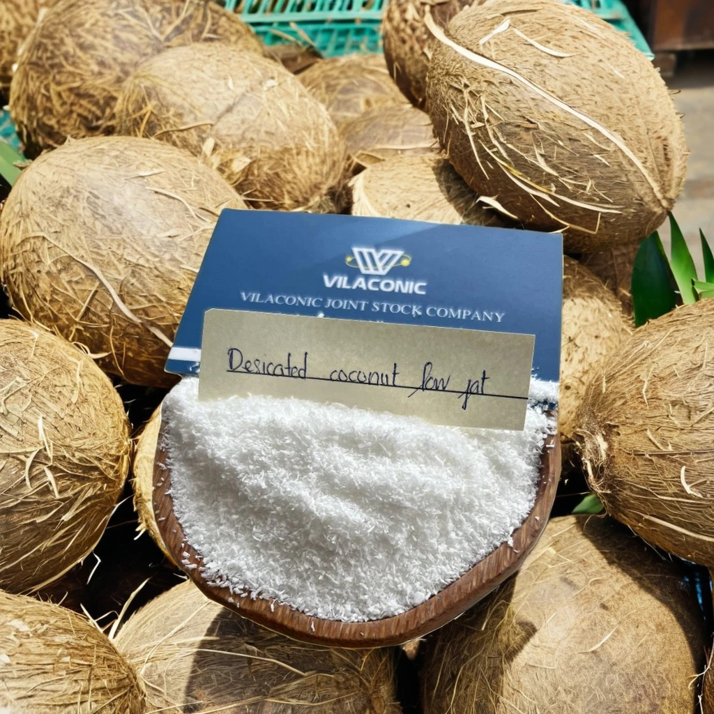 Осушенный кокос высокого качества жирный белый натуральный сладкий вкус свежий вьетнамский фургон + 84 975 499 129