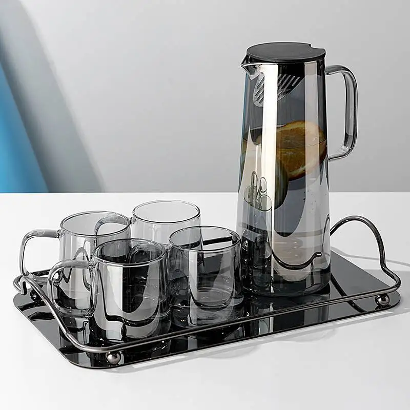 Handmade Nordic Design High Borosilicate Glass Water Pitcher Jug Set with Lid for Home Use