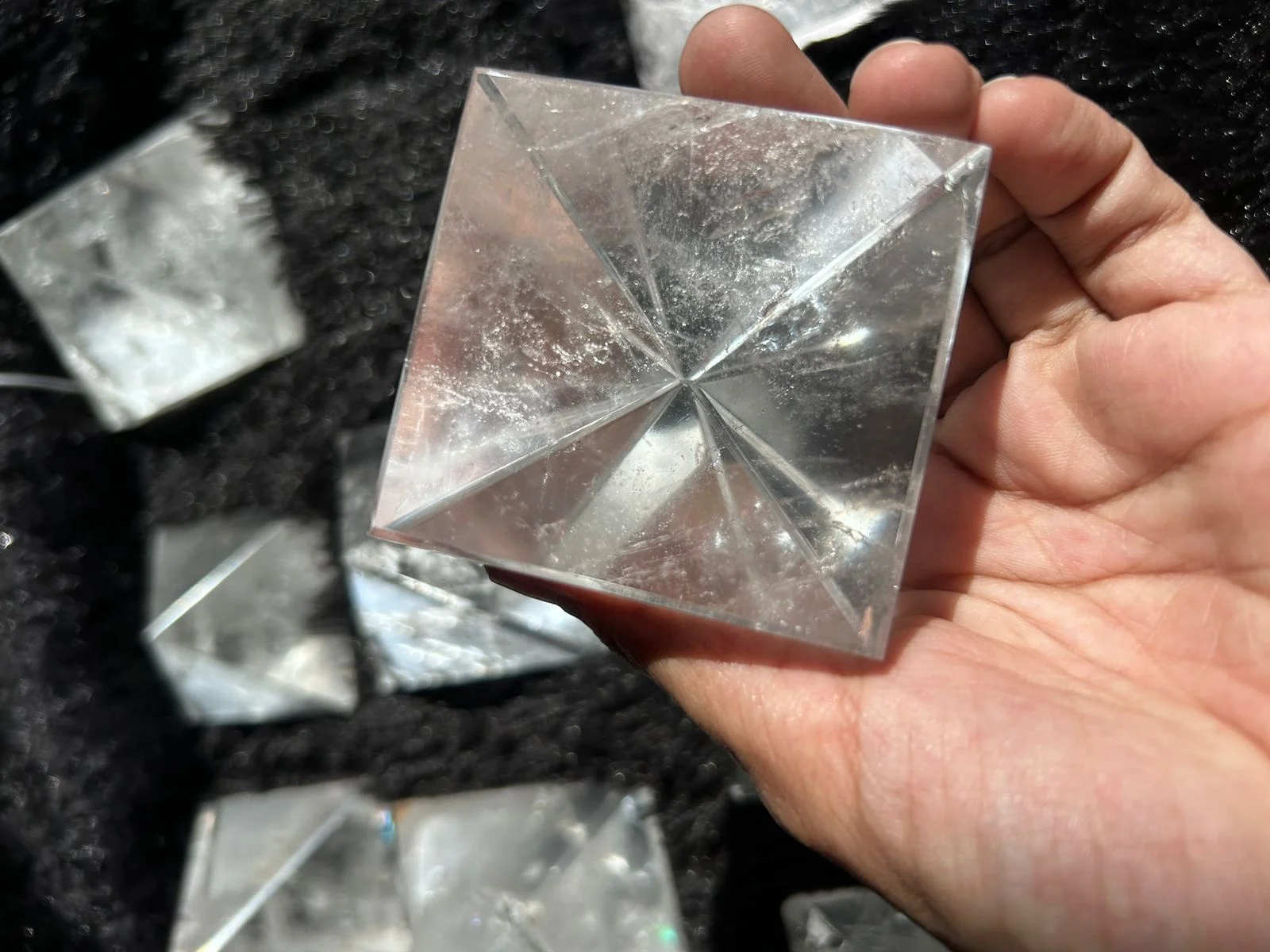 High Quality Clear Quartz Crystal Pyramid for healing and Grid and Vastu Correction REIKI CRYSTAL PRODUCTS Clear Quartz Pyramid