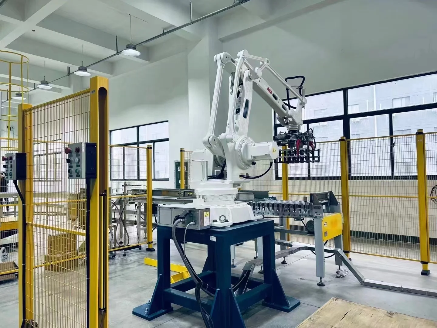 Multi-function Packaging Machines Factory Price Custom Injection Molding Pom Granules Engineering Plastics Material