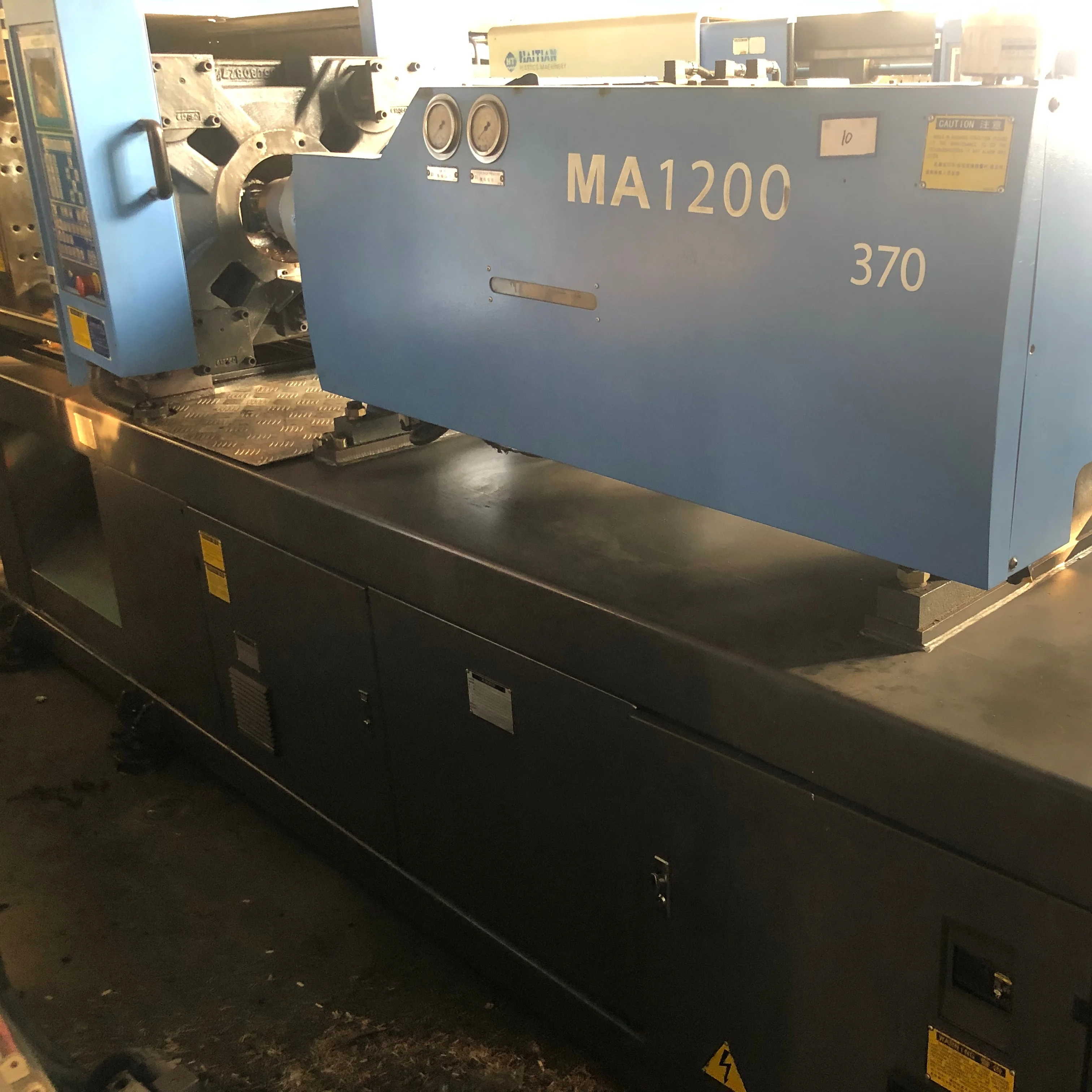 Used MA1200/370 model Haitian 120 Ton Injection machine