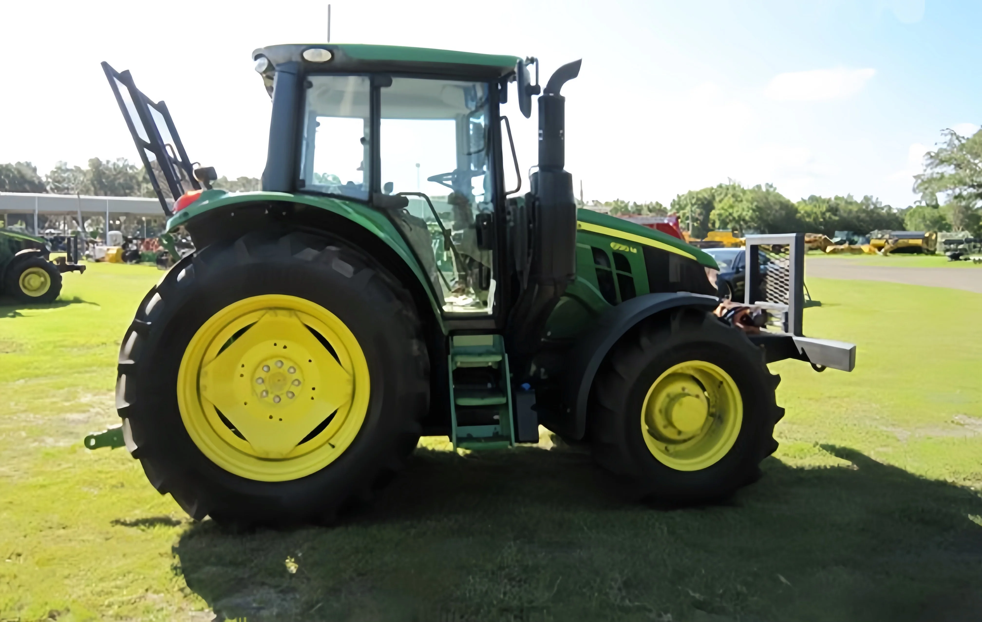 Top Brand Fairly Used 2020 Deere 6120M Agricultural Wheel Tractor Farm Tractors Ready to Ship