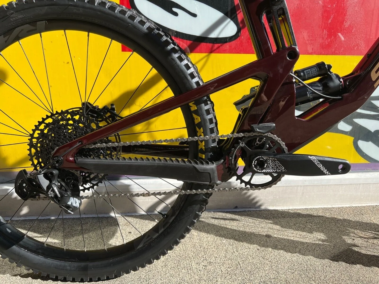 SPECIAL EDITION OFFERS ORIGINAL 2022 NOMAD 5 C 27.5 R-KIT CARBON FULL SUSPENSION (GRACE INV LLC )  MOUNTAIN BIKE NEW