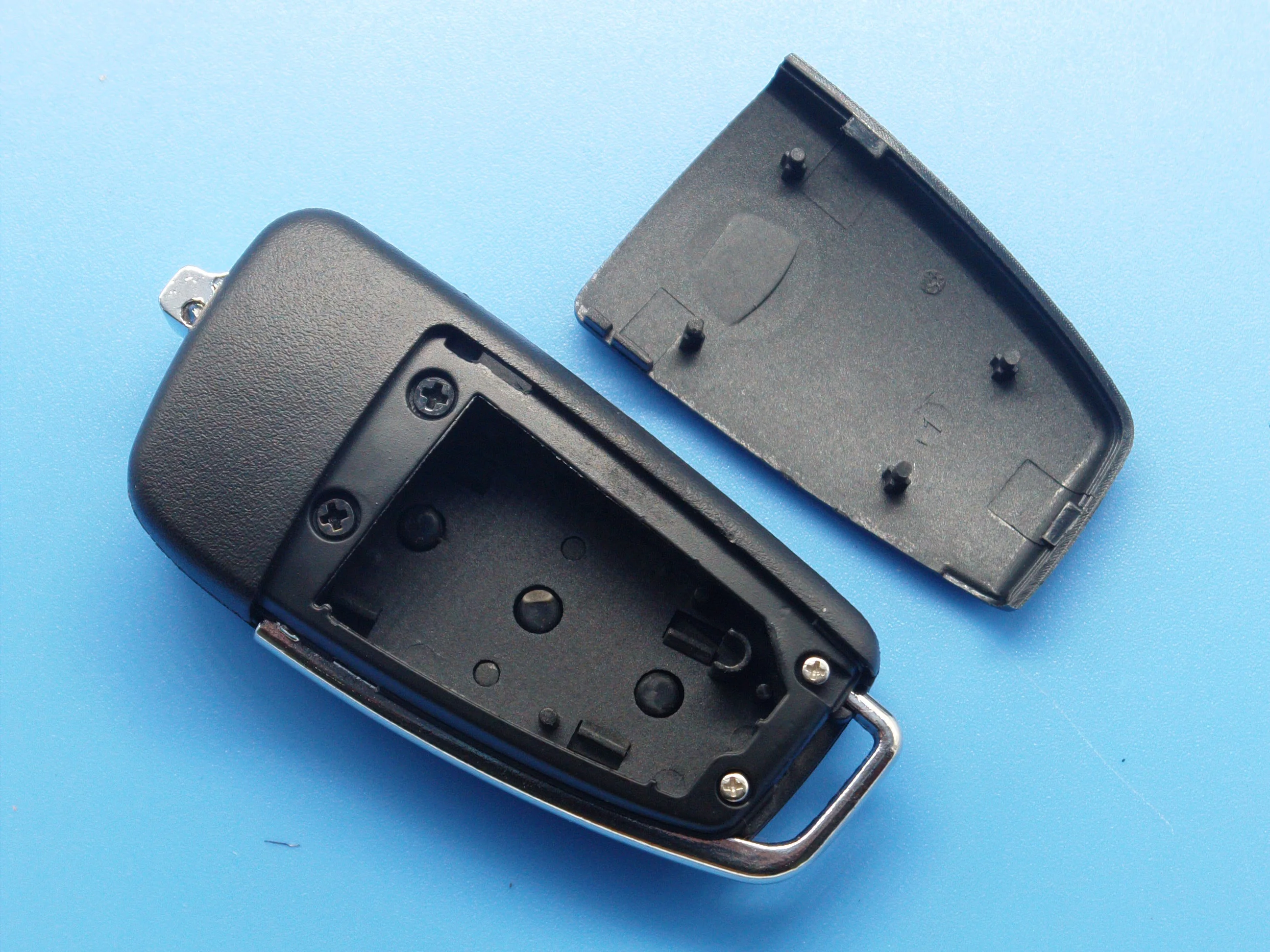 High Quality Universal Car Flip Remote Key Shell For A-udi Style B-Series 3 Buttons Without Blade