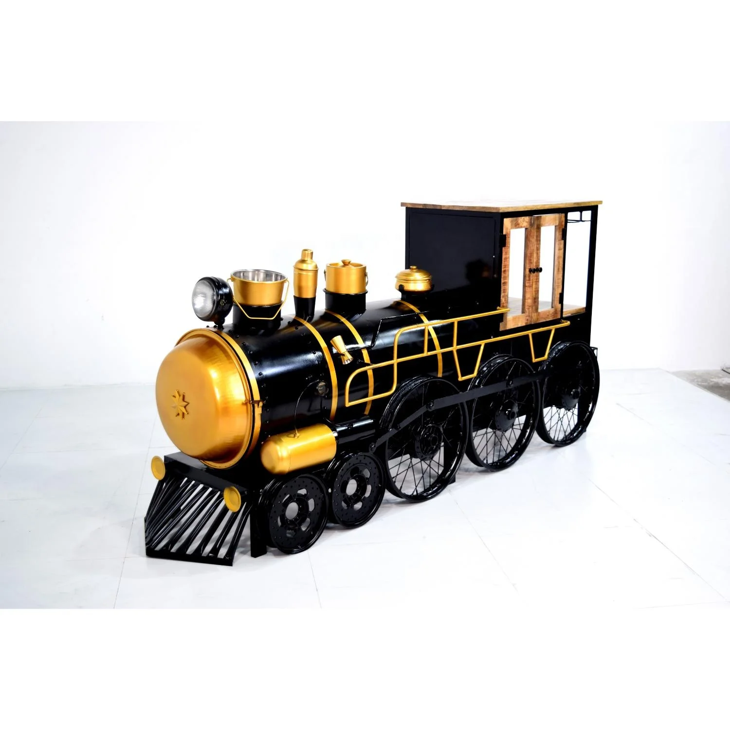 Unique Old Steam Locomotive Engine Wine Whisky  Bar  Home Commercial Club Pub Bar Cabinet