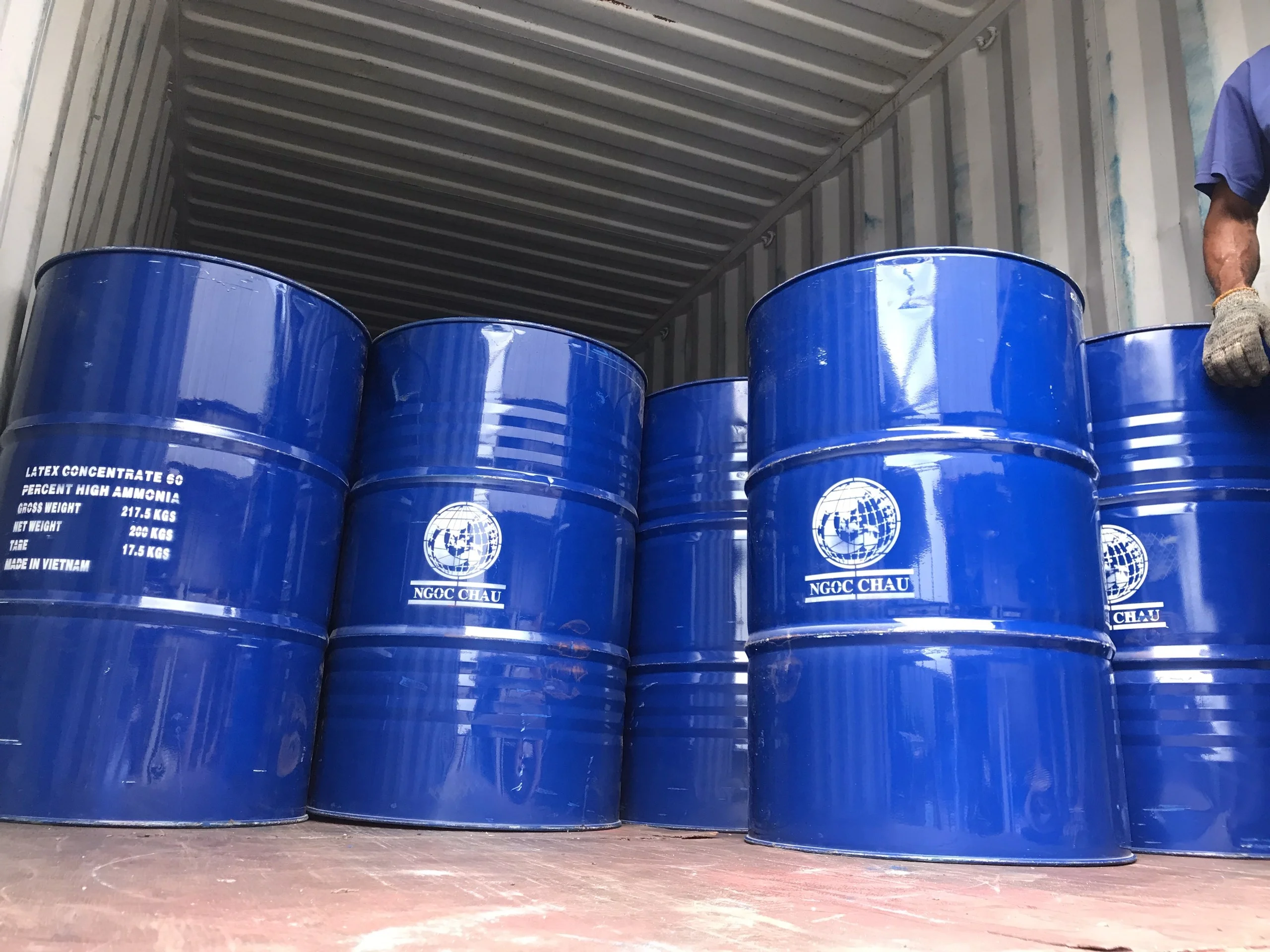 Natural Rubber Latex Liquid 60% DRC for Medical NR White Color from Vietnam Factory Origin