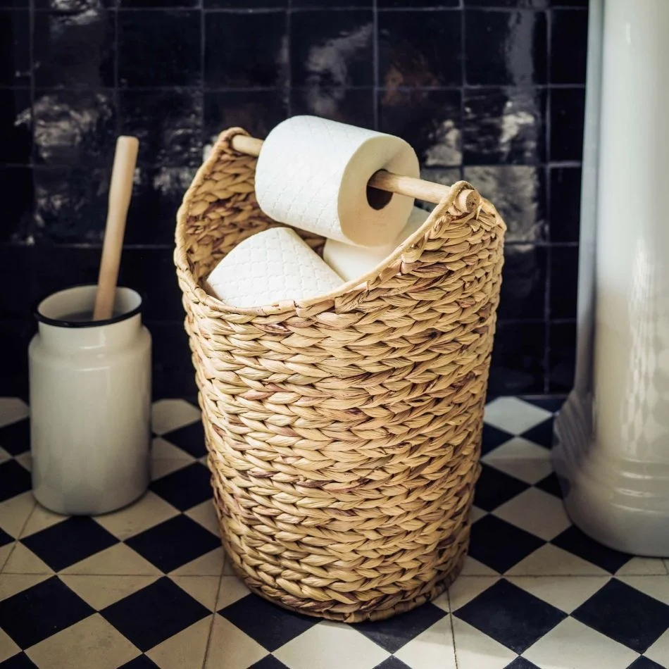 High quality toilet roll holder with space for extra rolls storage basket Holder for toilet papers