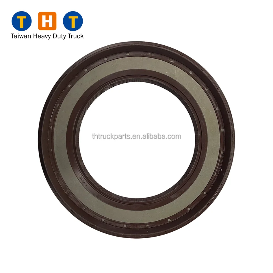 Oil Seal 90*145*10/15mm 1673701 Other Truck Parts for ISUZU FZX Diesel Engine