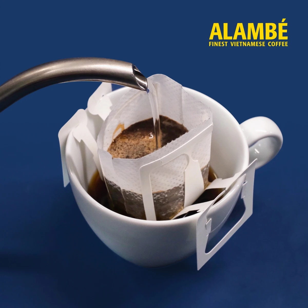 Cheap Price Alambe Sai Gon Whole Bean Coffee Morning Drink French Roasted Pure Arabica & Robusta For Vietnamese Coffee Phin