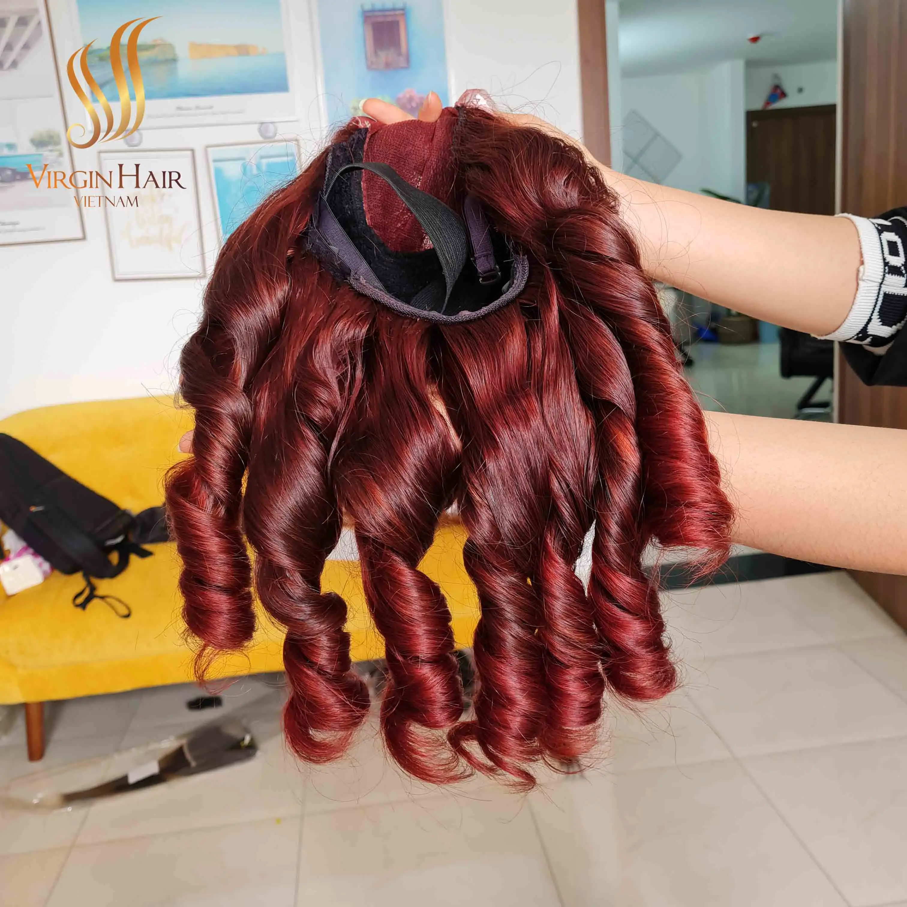 Wholesale Bouncy Hair Bundles And Closure Piano Ombre Color 100% Human Hair Vietnamese Raw Hair HD Lace Closure HD Lace Frontal
