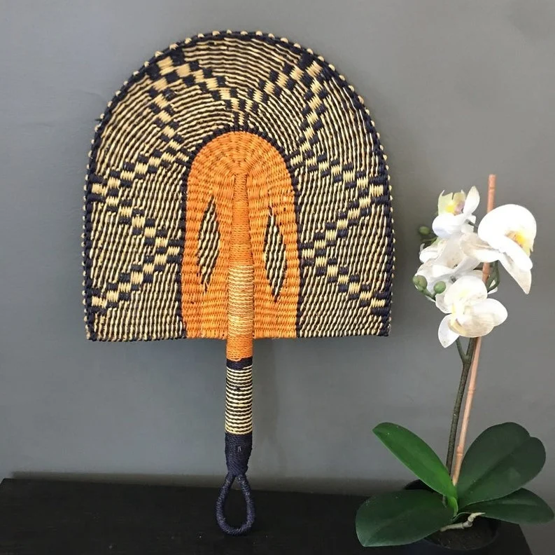 Fan gift set African Hand Fan with Leather Handle Sold Assorted Woven Seagrass Grass Fan Small multi Functional colorful