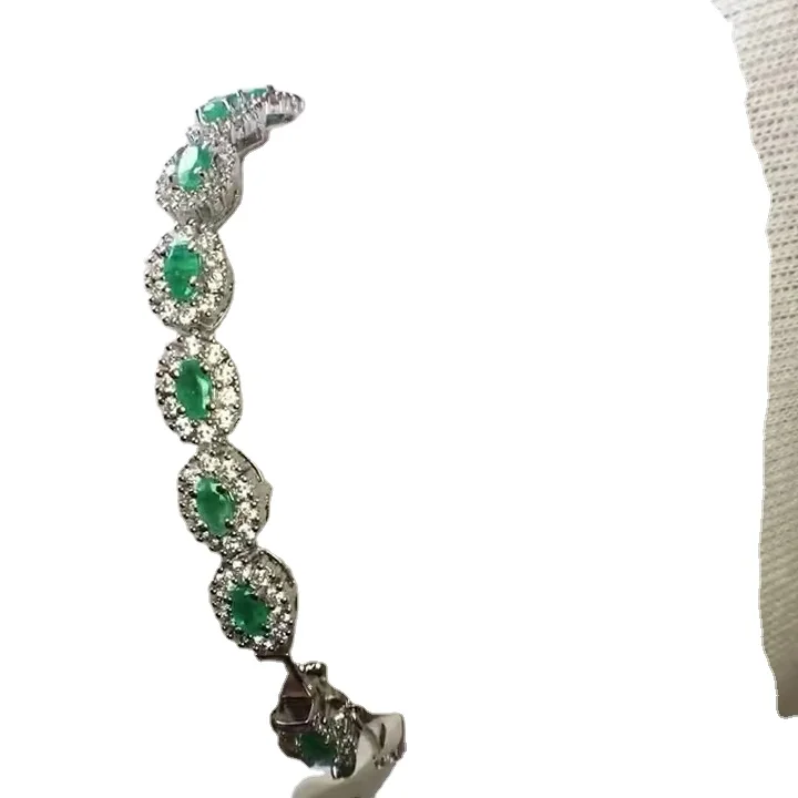 Sterling 925 Silver Bracelet with Natural Emerald Gemstone very beautiful and unique design for women & Perfect For Any Occasion