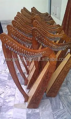 19 strings harp1.jpg