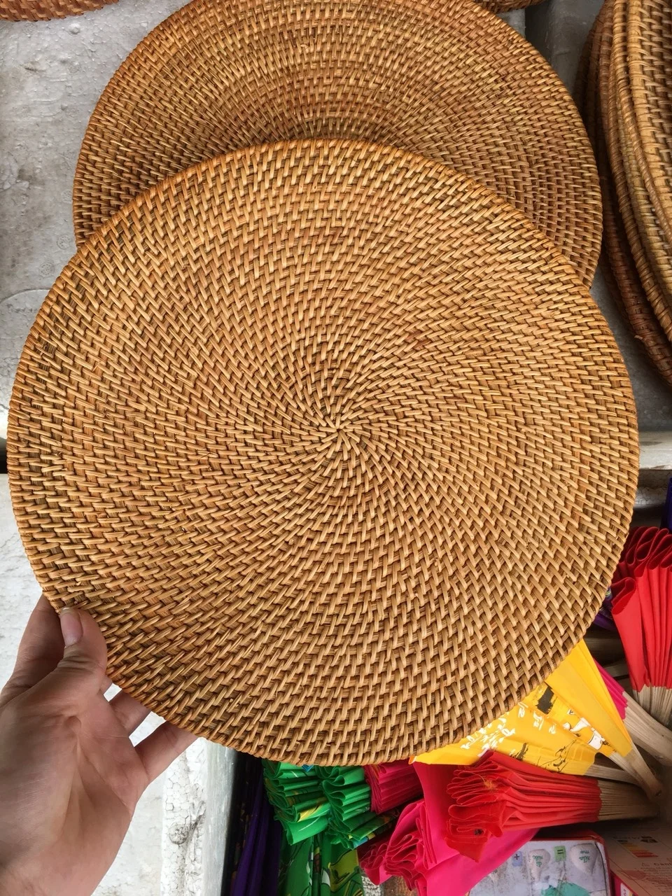  Круглая тканая подложка водный гиацинт ручной работы натуральные тарелки тканые коврики для стола