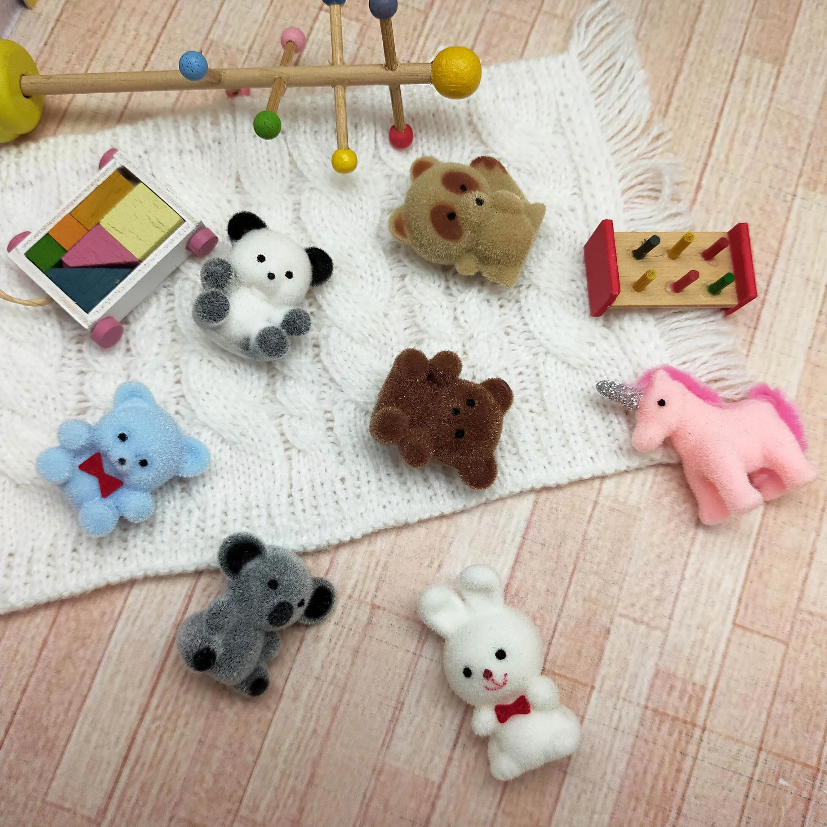 Miniature Dollhouse Flocking Animals bear rabbit koala raccoon panda unicorn Mini Decoration