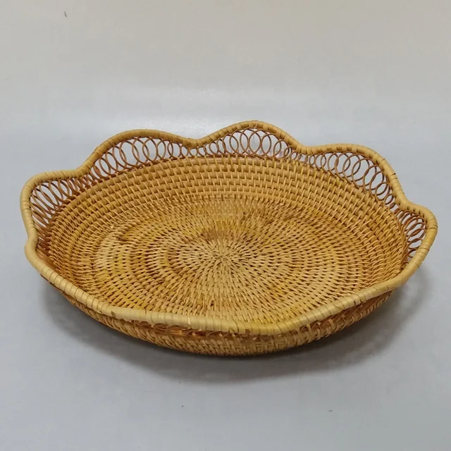 Vietnam Manufacture Natural Net Zero round Wicker Tray Table for Home Fruit Bread Kitchen Storage and Gift Straw Tray