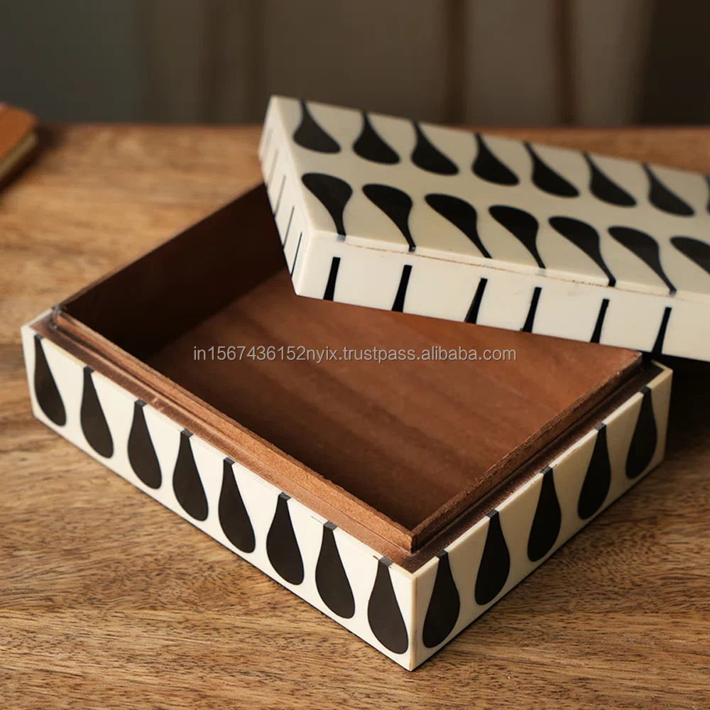 Resin inlaid jali design jewelry box black and white