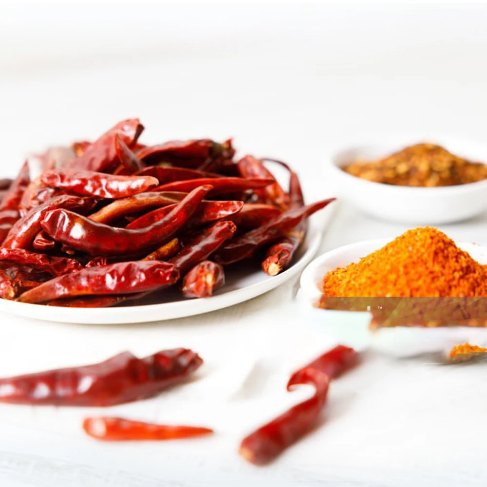 Sannam Organic and Natural Sannam dried red chilli without stem Flavor fairy and seasoning sensation chilli from India