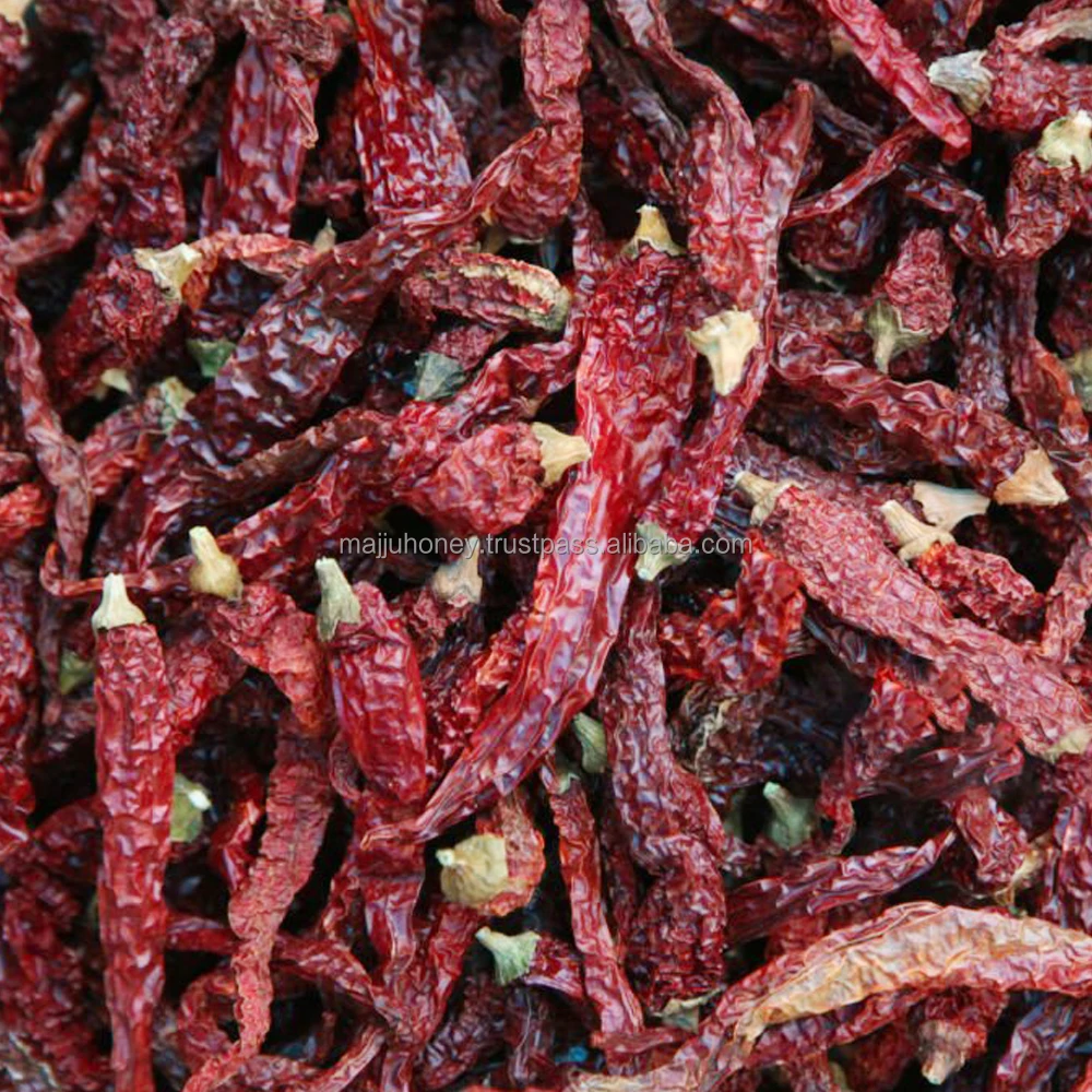 Crushed Flaky Capsaicin-rich   Byadgi Red Chilli with out stem Rich Flavor Suitable for those who prefer less spicy food.