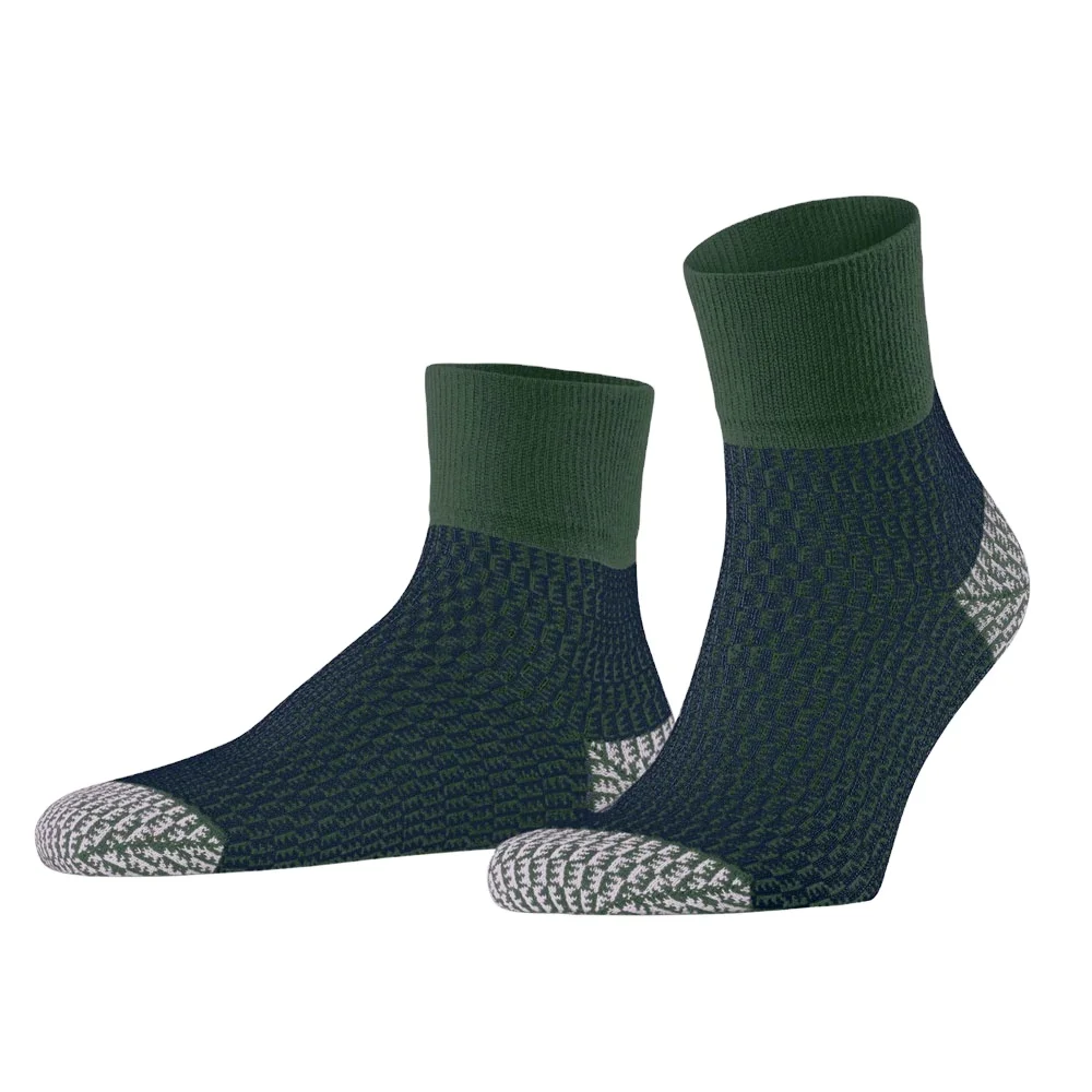 Wholesale Price Breathable Fashionable Cotton Black Classic Business Men Plain Casual Wear Short Socks